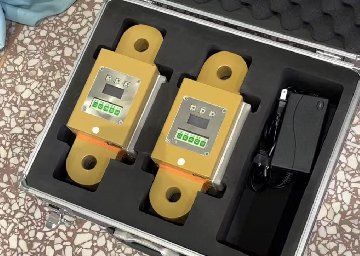 內(nèi)懸浮抱桿監(jiān)測系統(tǒng)